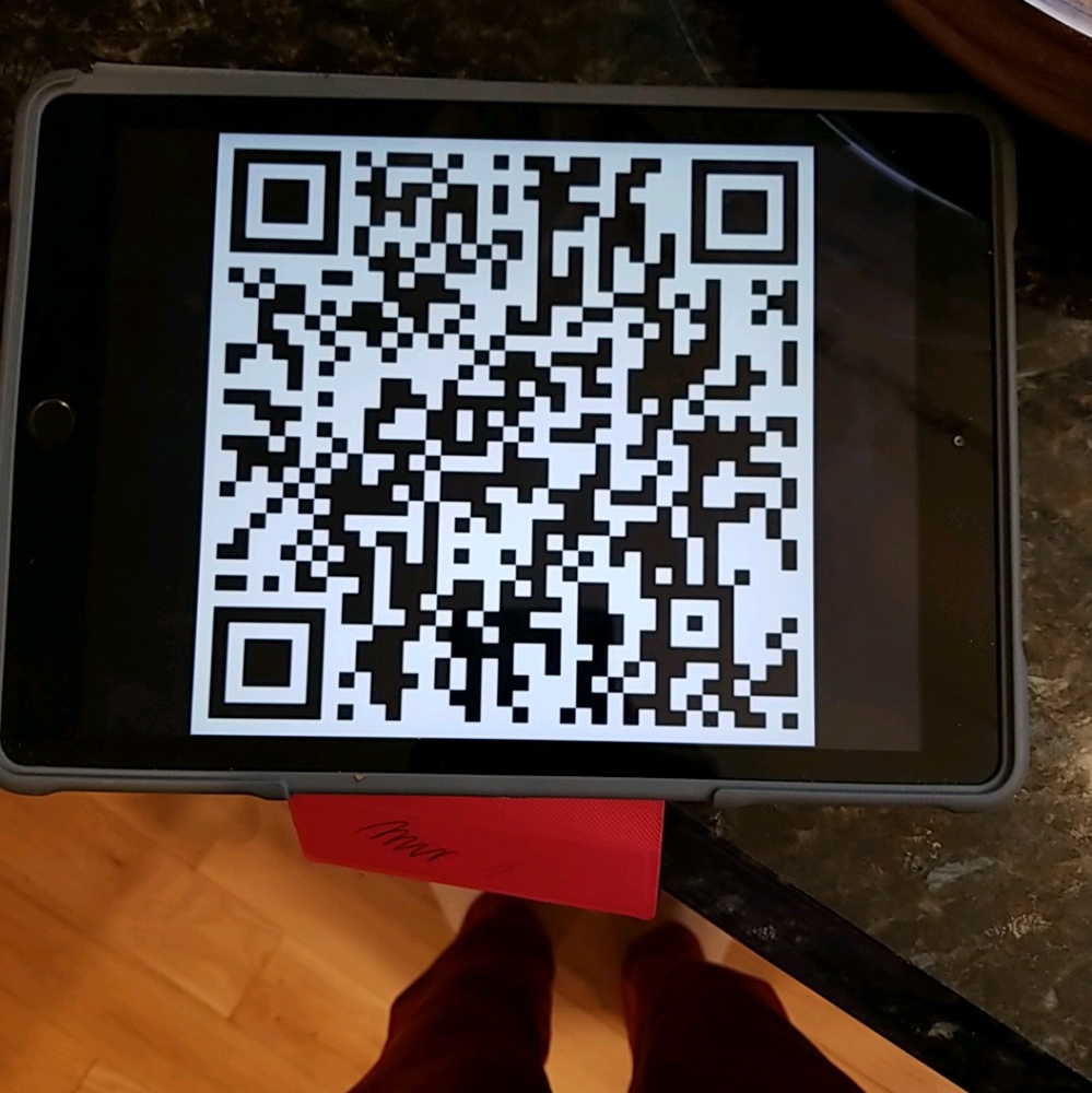 Meet your Posher, Daniella